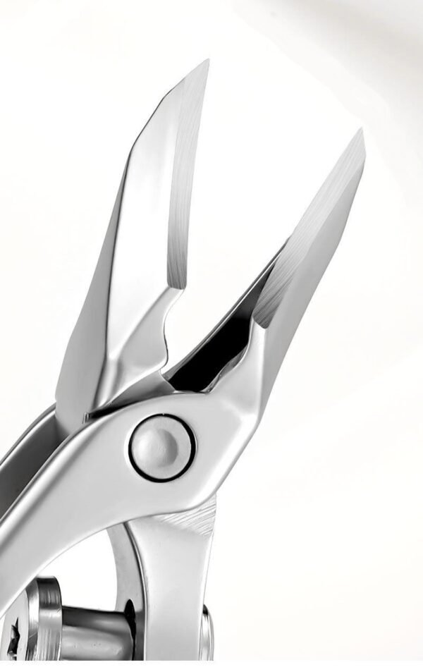 Ingrown nail clipper