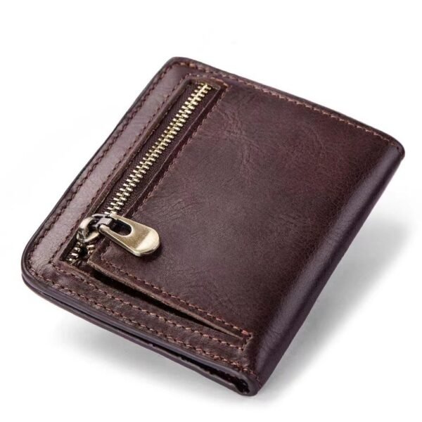 03-01 Minimal Cowhide Folding Wallet