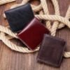 03-06 Minimal Cowhide Folding Wallet